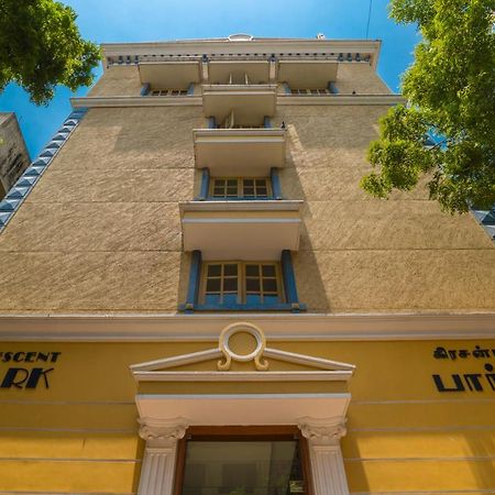 Crescent Park Hotel Chennai Exterior photo