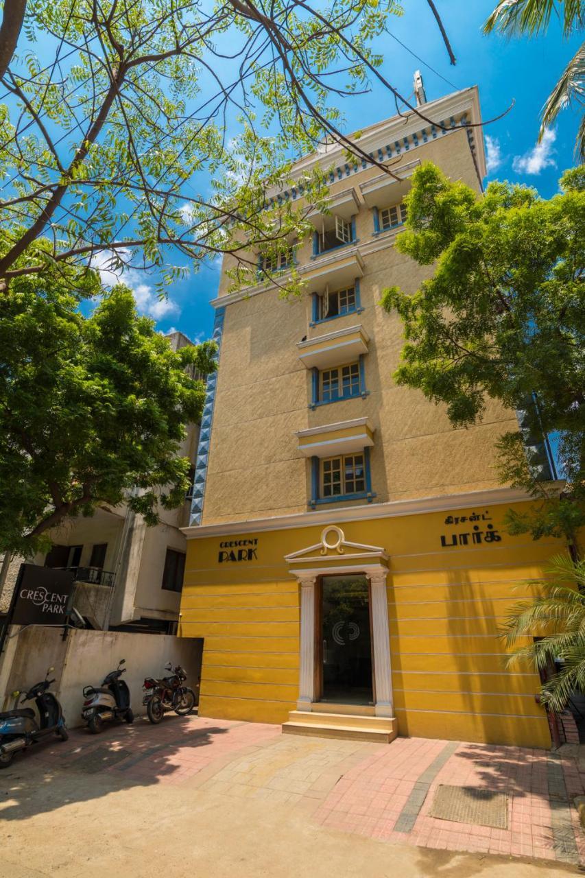 Crescent Park Hotel Chennai Exterior photo